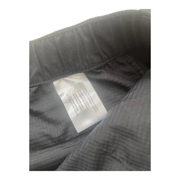 Banana Republic Men's Comfort Flat Front Shorts Black size 36 golf shorts - Picture 11 of 14